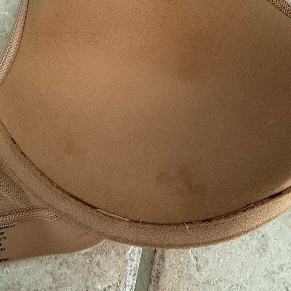 Lively Wireless Push Up Bra 45620, Mesh Inner Plunge and Trim, Convertible Strap - Picture 6 of 6